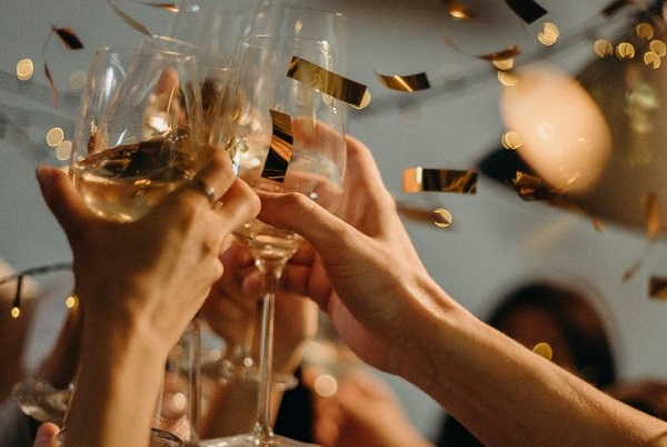 Giáng Sinh, năm mới không thể không có Champagne