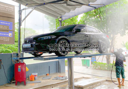 Bảo dưỡng cầu nâng 1 trụ Ấn Độ định kỳ giúp kéo dài tuổi thọ, đảm bảo an toàn xe và nhân viên